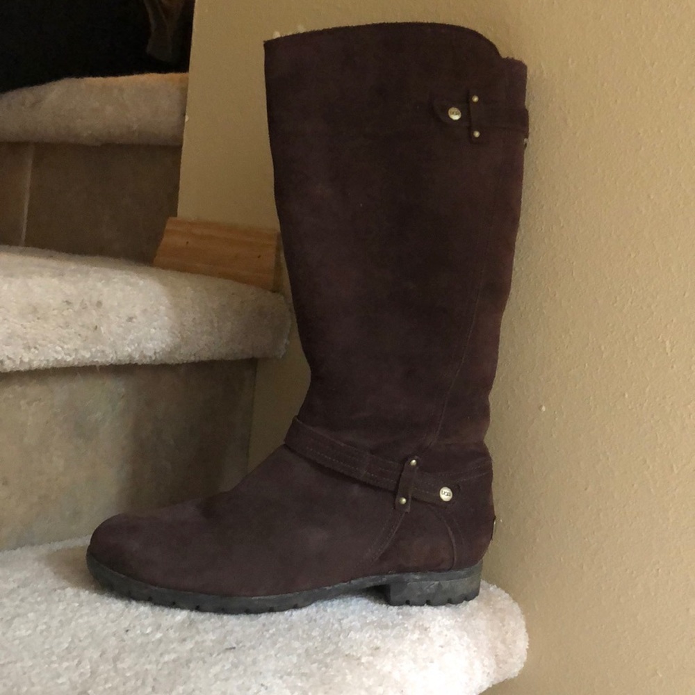 UGG // Suede knee boots